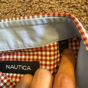 Men’s Nautica dress shirt